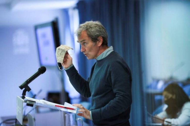 Fernando Simón: «La vacuna COVID 19 AstraZeneca está teniendo un resultado muy bueno» 