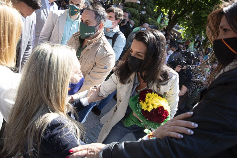 Galería fotográfica mitin de inicio de campaña «Protege Madrid. Vota seguro» de VOX para impedir el «asalto del comunismo al Gobierno regional