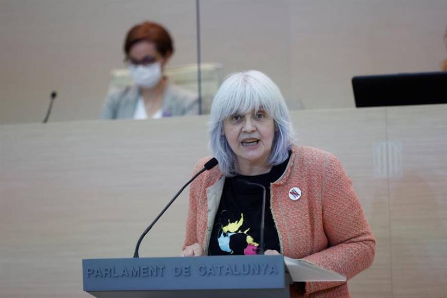 FOTOGRAFÍA. PARLAMENTO DE CATALUÑA (BARCELONA) ESPAÑA, 26.03.2021. La presidente del Grupo Parlamentario de la ultraizquierda separatista del terrorismo callejero CUP. Efe