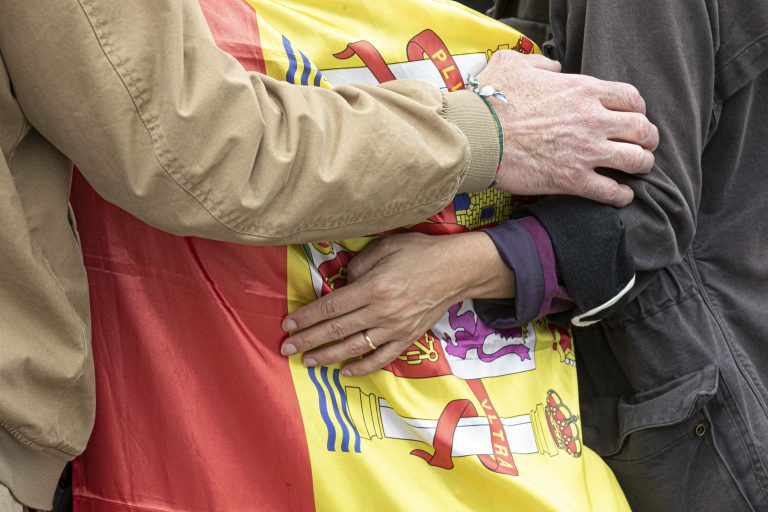 La candidata de VOX al 4M Rocío Monasterio: «La única bandera que tenemos en VOX es la de España»