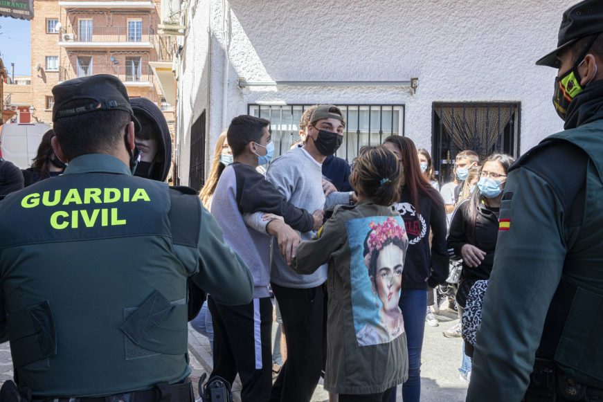 FOTOGRAFÍA. SAN AGUSTÍN DE GUADALIX (MADRID) ESPAÑA, 12.04.2021.Abascal y Monasterio, hoy con la gente. Ñ pueblo (10)