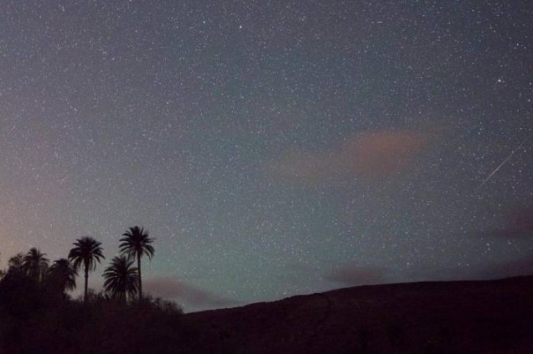 SMART registra el paso de una bola de fuego sobre el suroeste de España a 57.000 kilómetros por hora