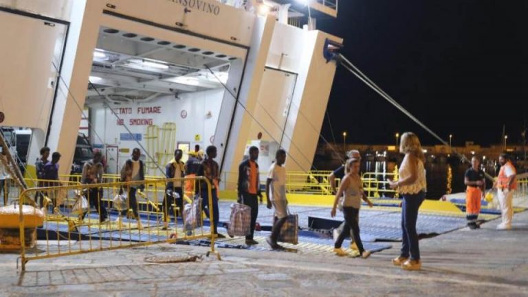  1.196 Menores Extranjeros No Acompañados (MENAS) alcanzaron las costas italianas del 1 enero al 16 de abril de 2021