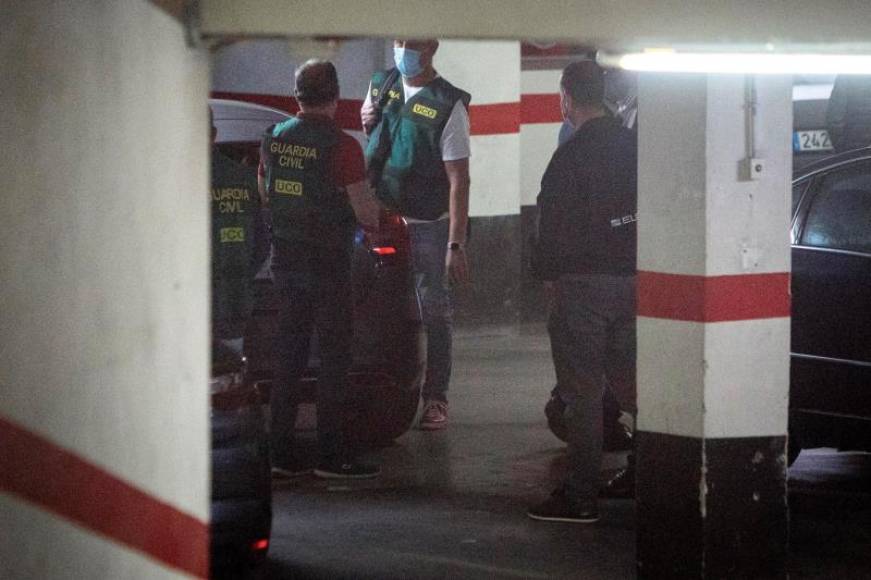 FOTOGRAFÍA. VALENCIA (ESPAÑA), 13.05.2021. La Unidad Central Operativa (UCO) de la Guardia Civil ha finalizado alrededor de las 16.10 horas el registro en la vivienda del ex subdelegado del Gobierno del PSOE, Podemos e IU. Efe