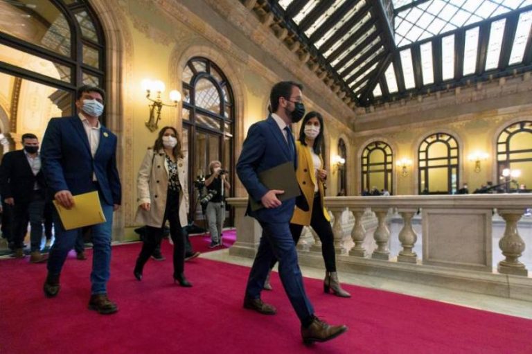 Los partidos separatistas plantean un «gran Acuerdo Nacional por la Autodeterminación de Cataluña»