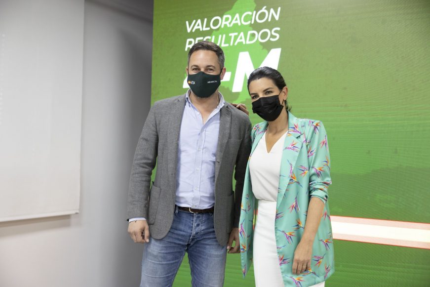 FOTOGRAFÍA. MADRID (ESPAÑA), 05.04.2021. El presidente de VOX, Santiago Abascal Conde y Rocío Monasterio San Martín. Efe