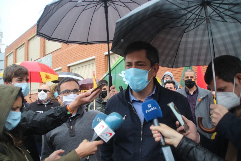 VOX presenta 19 medidas para revertir la desindustrialización de Cataluña