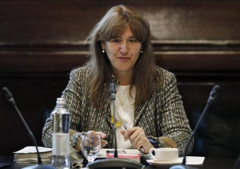 Laura Borràs Castanyer defiende su idea de cerrar el Parlamento de Cataluña ante «injerencia de España» en caso del delincuente Pau Juvillà Ballester