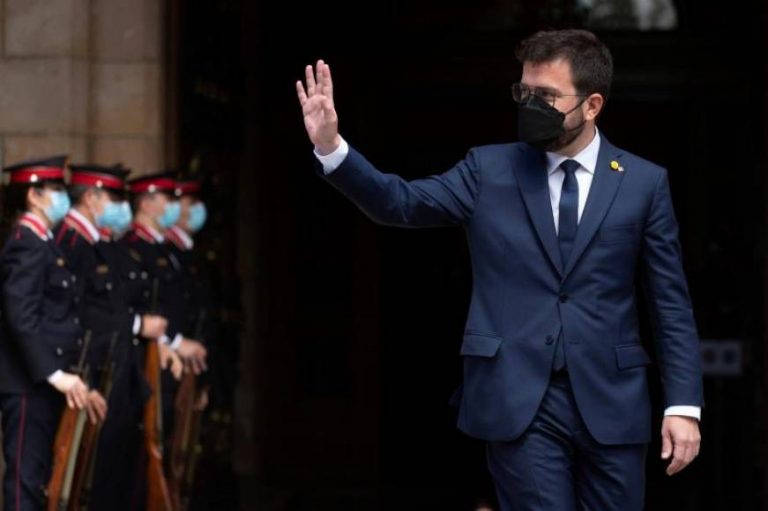 Los 14 consejeros del Gobierno de la «confrontación» con el pueblo español hasta conseguir la «República Catalana»