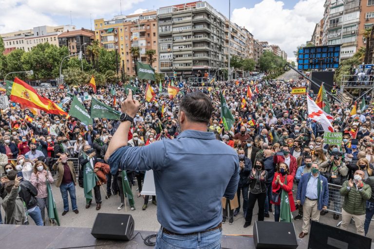La calle a las «mafias» UGT y CCOO: «VOX y sindicato Solidaridad» van a «dignificar el trabajo y recuperar todo lo que nos han robado»