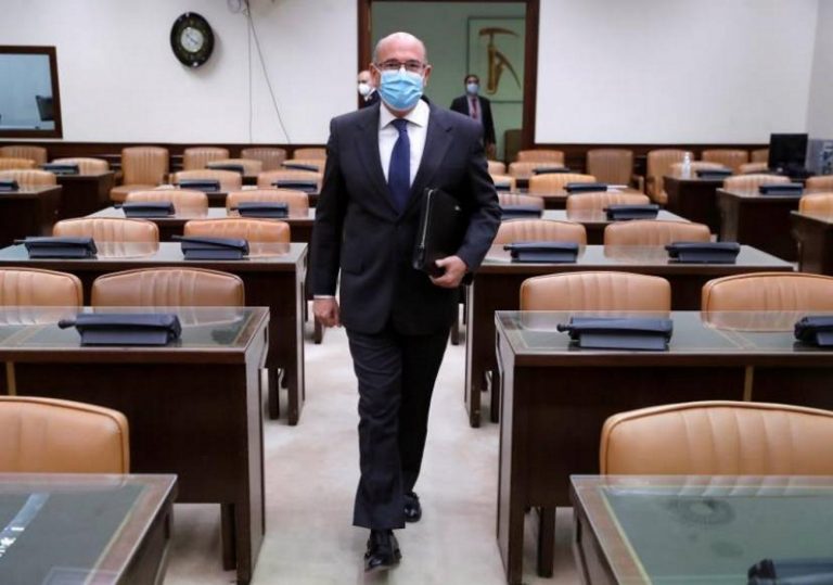 l coronel de la Guardia Civil Diego Pérez de los Cobos pide el reingreso a su puesto como jefe de la Comandancia de Madrid