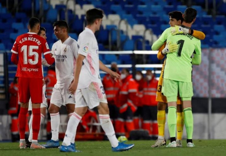 El Real Madrid desaprovecha la oportunidad y el Atlético retiene la iniciativa