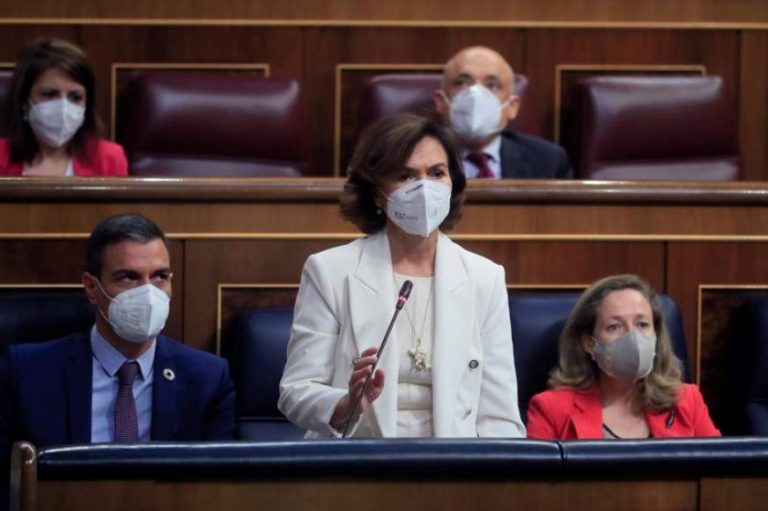 Calvo (PSOE): «VOX tiene un problema con la democracia»