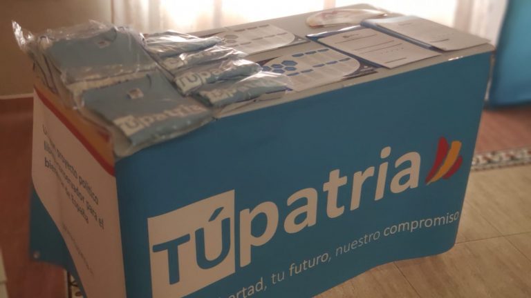 Protegido: Manoly A. Roldán y Francisco Muñoz Galindo, los nuevos responsables de TÚpatria en Lérida