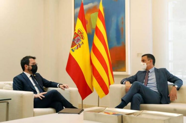 El Gobierno Sánchez recalca que la Mesa del Procés tiene que ser entre Ejecutivos