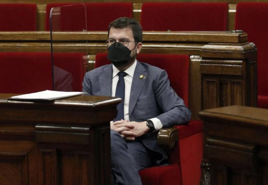 FOTOGRAFÍA. BARCELONA (ESPAÑA), 02.06.2021. El presidente Pere Aragonés García, este miércoles en el Parlamento de Cataluña. Efe