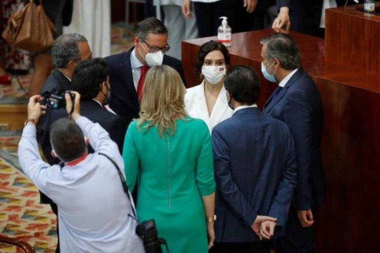 Ayuso: El PSOE y Sánchez están haciendo de España un país «desgajado y manoseado por los independentistas» 