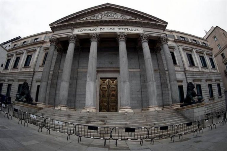 Entra en vigor en España, la Eutanasia con los «síes» de Cs, Bildu, PSOE, Podemos separatistas e Izquierda Unida