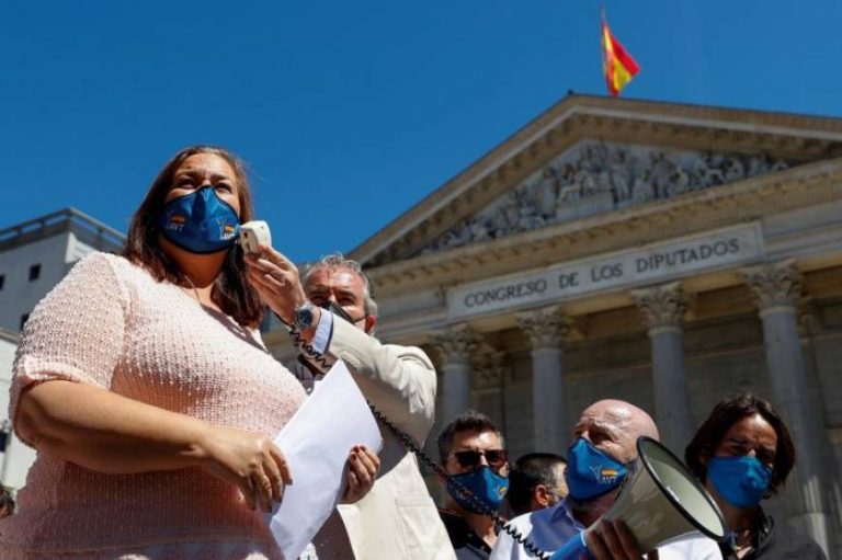 «Quienes empuñaron pistolas (Arnaldo Otegui de Bildu) no serán jamás como quienes recibieron tiros en la nuca»