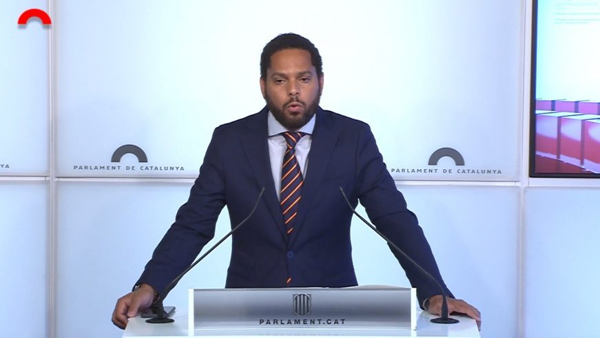 FOTOGRAFÍA. PARLAMENTO DE CATALUÑA (BARCELONA) ESPAÑA, 04.06.2021. El presidente del grupo parlamentario de VOX en Cataluña, Ignacio Garriga Vaz de Concicao. Ñ Pueblo