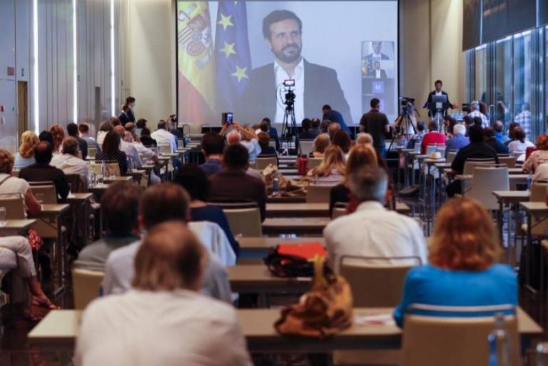 Casado recurrirá ente el TC la «Mili Civil obligatoria» de la «agenda de ruptura legal y social» de Pedro Sánchez