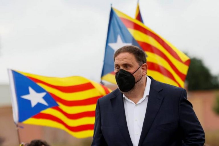 Junqueras descarta la DUI y apuesta por un «referéndum» pactado con Sánchez para un «reconocimiento internacional de la República Catalana»