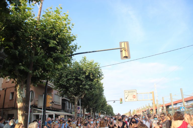 Vecinos denuncian «agresiones, inseguridad y robos» por parte de «MENAS» en El Masnou (Barcelona)