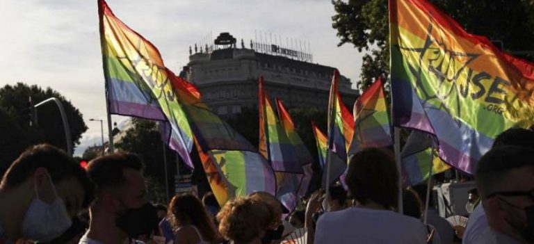 El Orgullo LGTBI 2021, secuestrado y convertido en marcha de odio hacia 3.640.063 personas (VOX) y contra media España (PP VOX Cs)