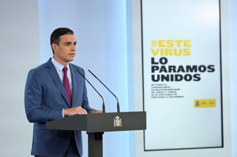 Sánchez prescinde del núcleo duro de su Gobierno