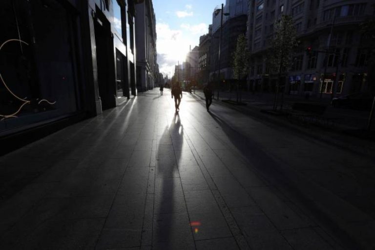 El juez anula una sanción de 601 euros a una menor tras declarar el TC ilegal el estado de alarma de Pedro Sánchez