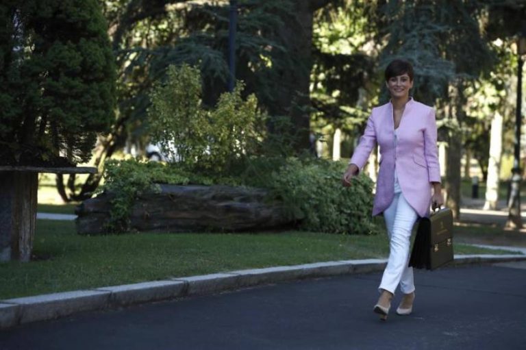 El Gobierno Sánchez no acepta la sentencia del Tribunal Constitucional y pide a los «magistrados poner sus mentes en los conceptos jurídicos»