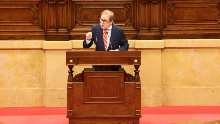 Domenech anuncia el recurso de VOX contra el FCRCAT de las fianzas del Procés ante el Tribunal Constitucional