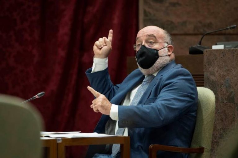 El invitado de Ciudadanos (Cs) apoya a los MENAS y carga duramente contra la Justicia y víctimas: «Egoístas, los MENAS son nuestra esperanza»