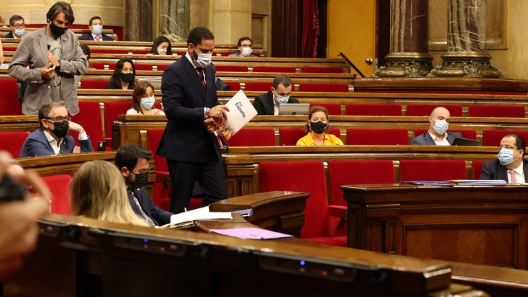 VOX advierte a Aragonès de que «debe acatar» la sentencia del 25 % de clase en español en Cataluña y subraya que «no es suficiente» porque «no es cuestión de porcentajes»