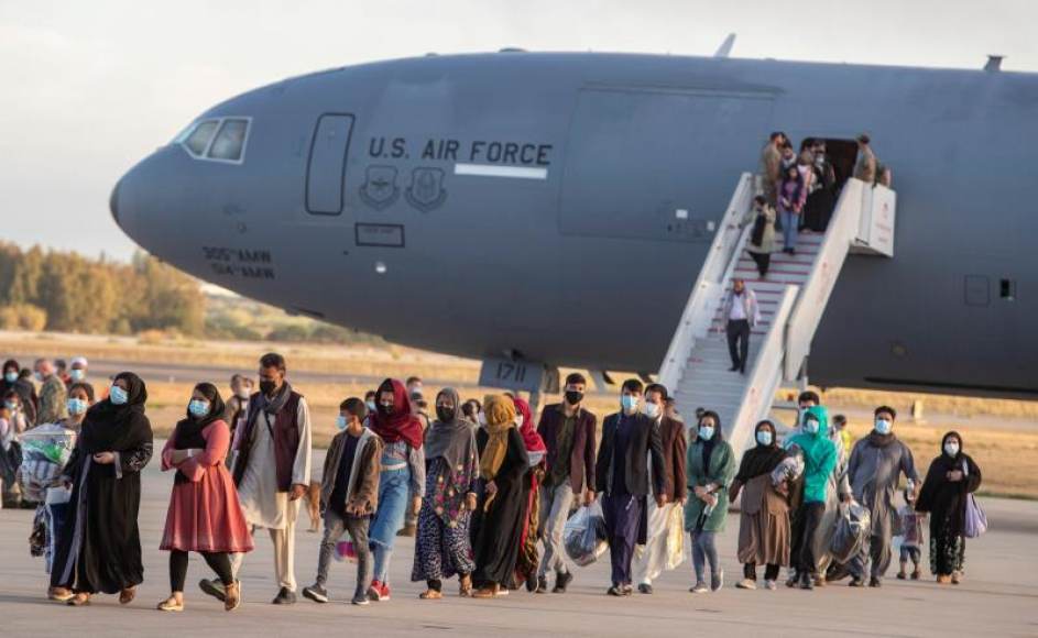 FOTOGRAFÍA. 31.08.2021. Un nuevo vuelo estadounidense con 200 inmigrantes. Efe