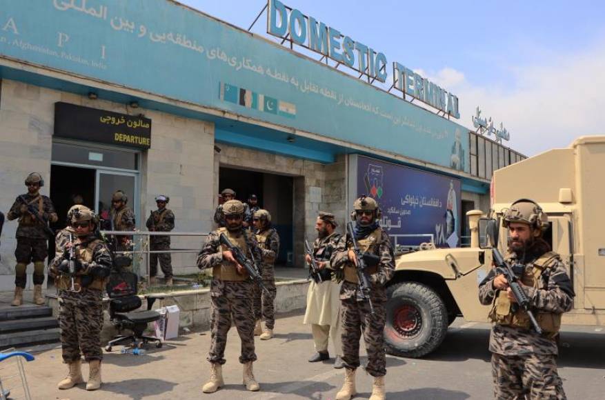 AEROPUERTO DE KABUL (AFGANISTÁN), 31.08.2021. las milicias del Estado Islámico de Afganistán (Talibanes) recuperan el control del aeropuerto de Kabul (Afganistán). Efe