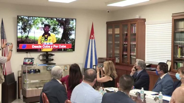 Empresarios exiliados solo invertirán en una Cuba libre de «tiranía»