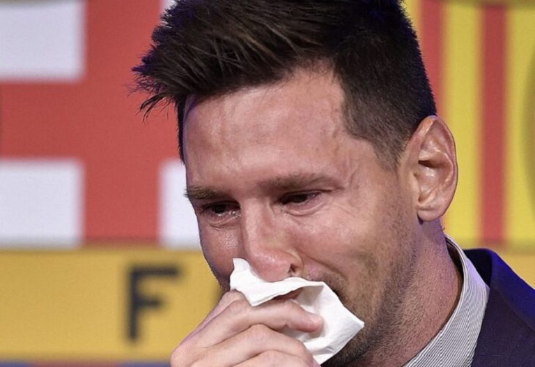 Messi confiesa entre lágrimas: «Estábamos convencidos de que íbamos a seguir aquí, en nuestra casa»