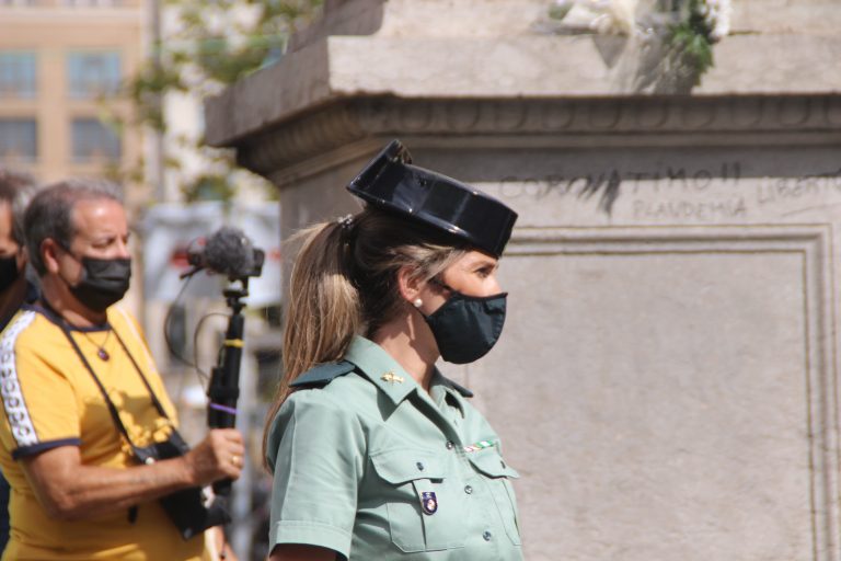 Galería foto 2021 del homenaje a las víctimas de los atentados de Cataluña en Barcelona