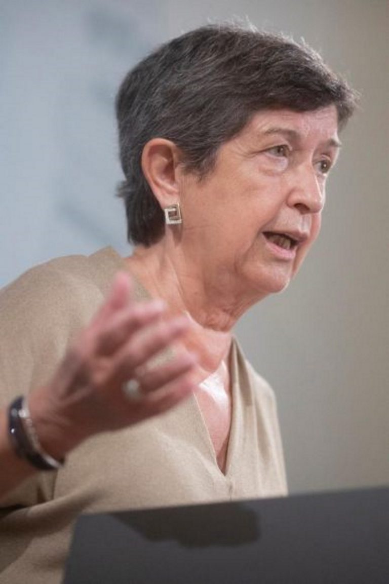 Delegada del Gobierno en Cataluña Teresa Cunillera Mestres: «Dentro de la ley, todo; fuera de la ley, nada»