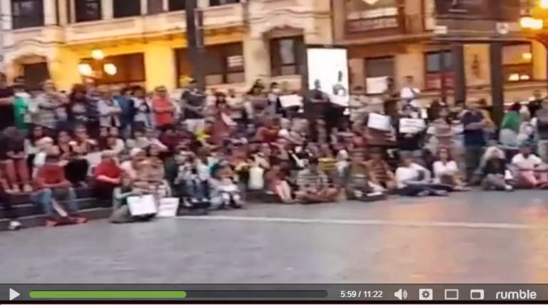 Contundente respuesta del pueblo a Iñigo Urkullu Renteria y a Pedro Sánchez sobre vacuna COVID 19 obligatoria