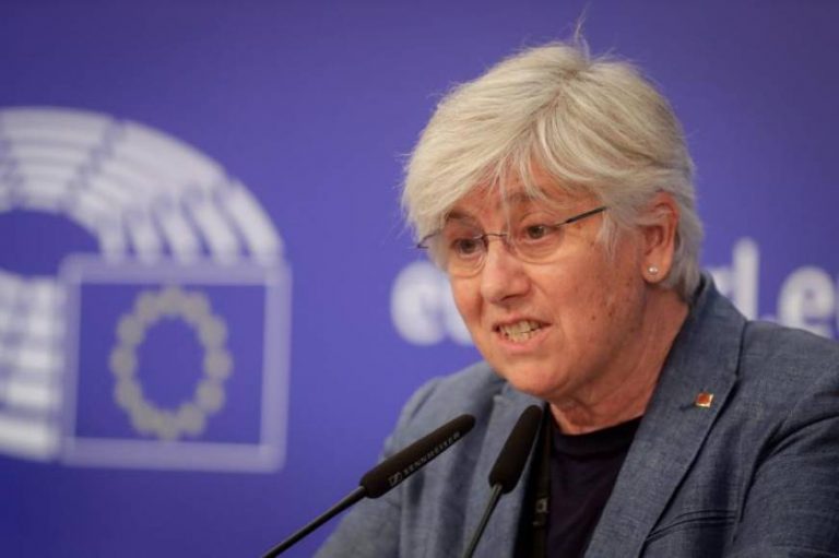 Escocia ve «imposible» la extradición de la golpista Clara Ponsatí Obiols tras su cambio de domicilio a Bélgica
