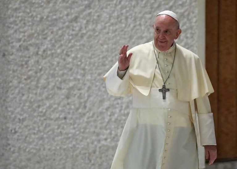Papa Francisco: «El hermano» inmigrante ilegal «es digno de amor y acogida»