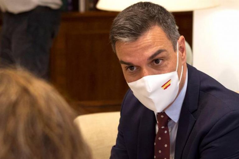Sánchez: «Más del 70% de la población diana en España tiene ya las dosis de vacuna COVID 19»