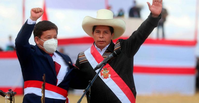 Perú| La militancia de la ultraizquierda «Perú Libre» expulsa al presidente de Gobierno Pedro Castillo del partido con el que ganó las elecciones en 2021