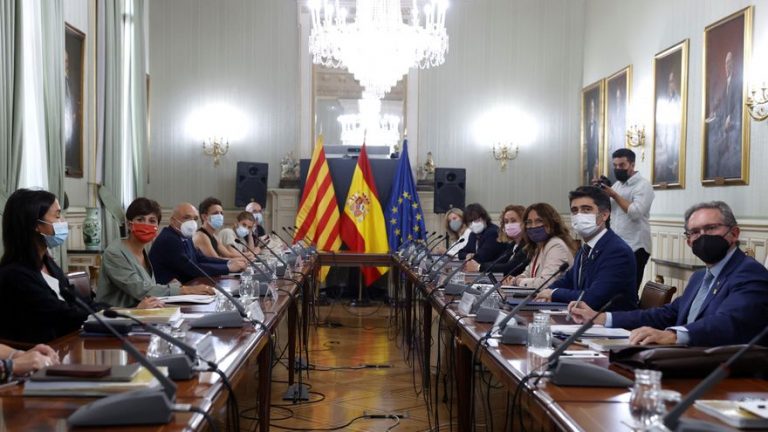 ERC Bajo Llobregat rechaza el acuerdo Gobierno Sánchez y el de Aragonés sobre Aeropuerto El Prat