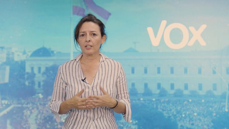 Marta Castro (VOX) sienta al presidente del CIS José Félix Tezanos en el banquillo por «malversación»