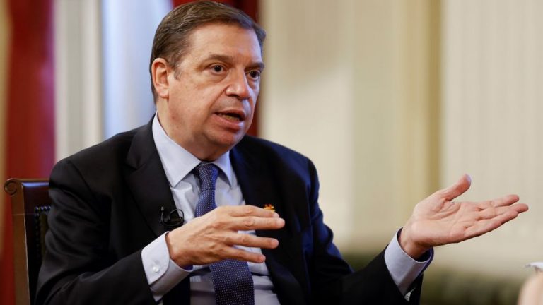 El ministro de Agricultura Luis Planas dice que existe una «nueva lógica» en la Política Agraria Común