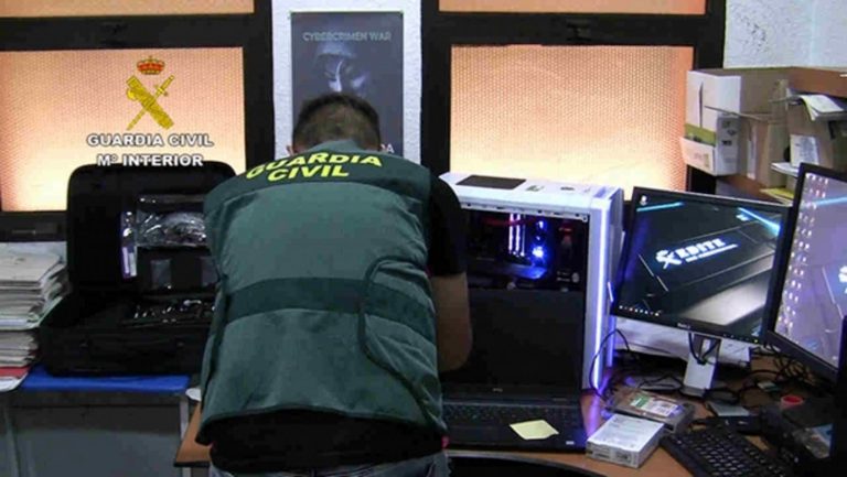La Guardia Civil desmantela una de las bandas cibercriminales más importantes del mundo