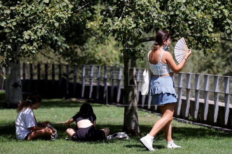 Mañana 14E en España: Sol en buena parte del país y lluvia débil en el tercio sureste